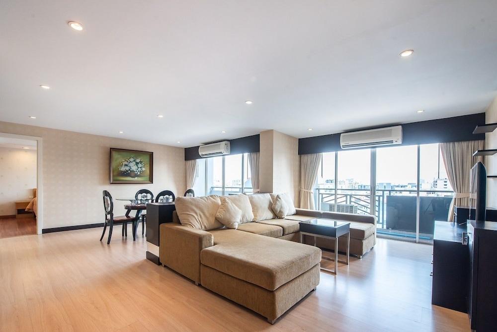 Roseate Ratchada Aparthotel Bangkok Ngoại thất bức ảnh