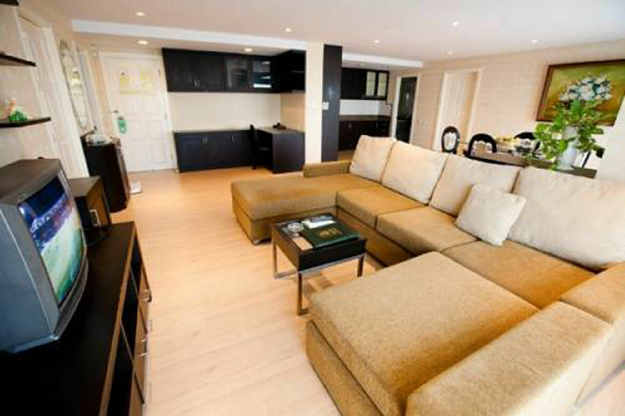 Roseate Ratchada Aparthotel Bangkok Ngoại thất bức ảnh
