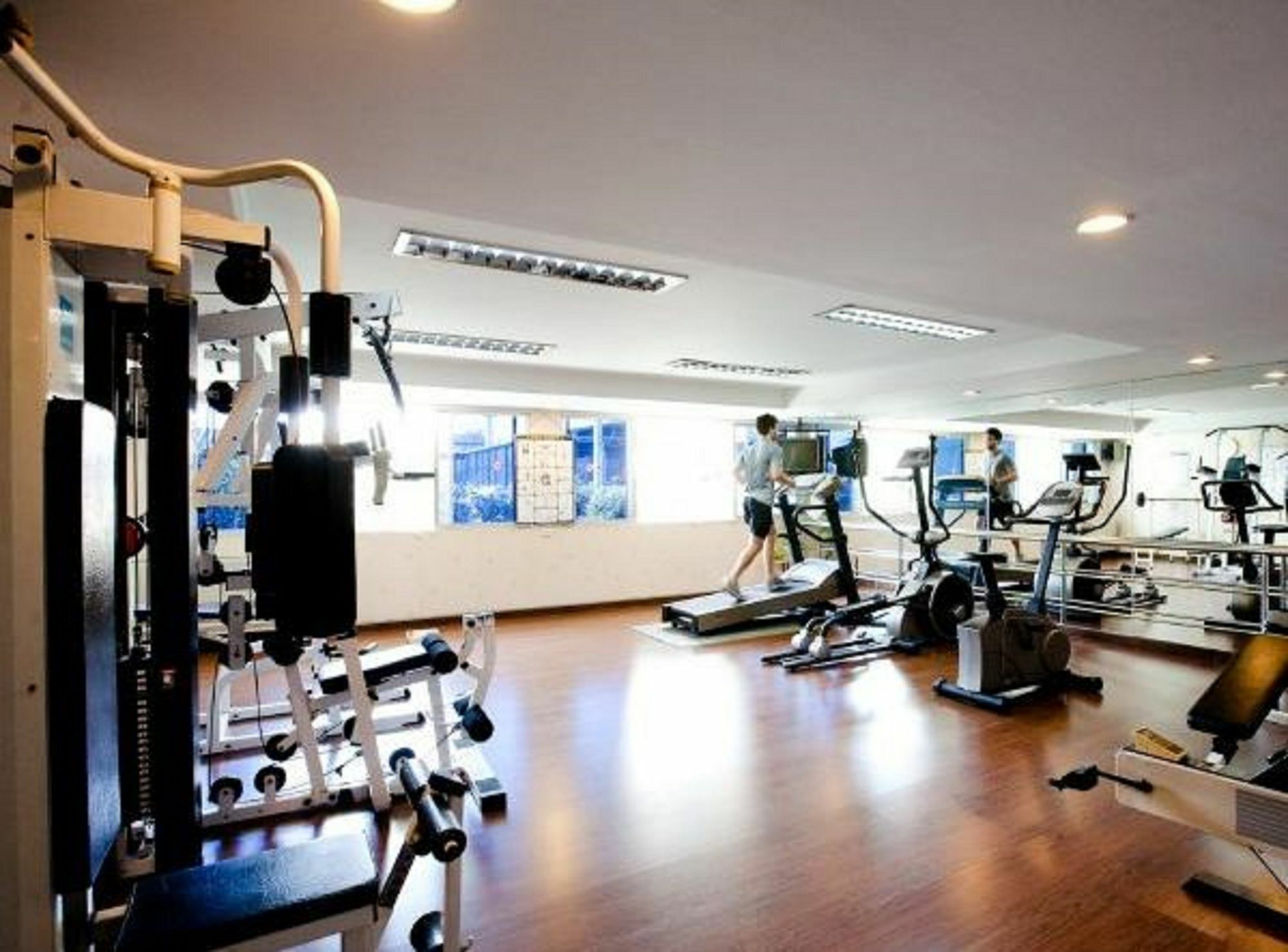 Roseate Ratchada Aparthotel Bangkok Ngoại thất bức ảnh